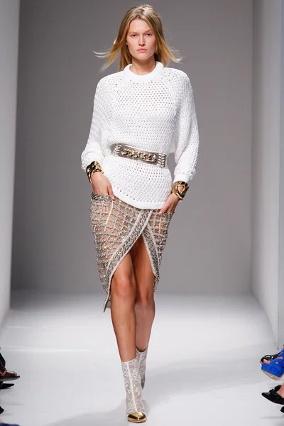 Look 35